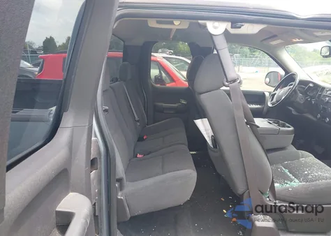 2008 Chevrolet Silverado C1500 из США, поврежденный, VIN 2GCEC19CX81235585